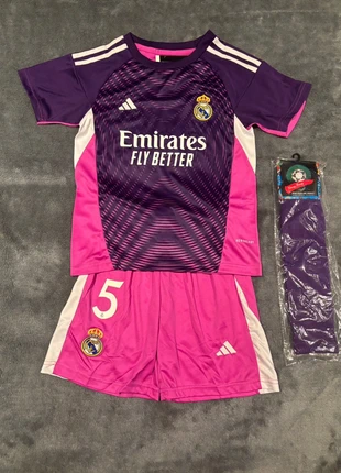 Football kit, brand: adidas, condition: New without tags, size: 5 years / 110 cm, £23.50, £25.68 includes Buyer Protection Pro