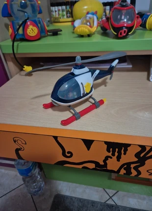 Elicottero polizia basettoni, marca: Disney, estado: Muy bueno, tamaño: Talla única, 7,00 €, 8,05 € Protección al comprador incluida