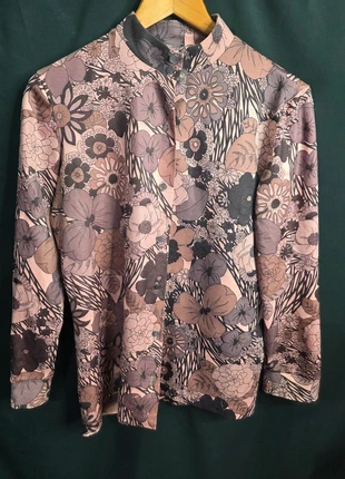Vintage 70s Floral Psychedelic Blouse | Retro Boho Festival Top, brand: Vintage Dressing, condition: Very good, size: M / 10, £12.99, £14.34 includes Buyer Protection