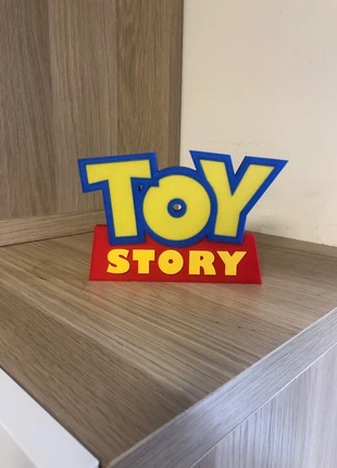 Logo Hommage à Toy Story de Walt Disney, marque: Impression 3D Disney, état: Très bon état, taille: 8 ans / 128 cm, 15,00 €, 16,45 € Protection acheteurs incluse