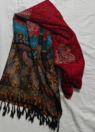 Vintage Embellished Paisley Shawl / Wrap, brand: Vintage Dressing, condition: Very good, £6.99, £8.04 includes Buyer Protection