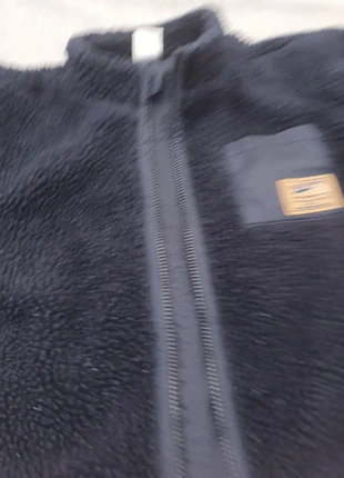 Giacca/blazer in sherpa unisex 24 mesi/86 cm, brand: Petit Bateau, condizioni: Ottime, taglia: 18-24 mesi / 86 cm, €25.00, €26.95 include la Protezione acquisti