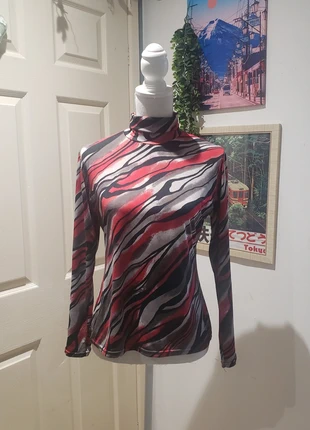 Haut/col-roulé femme vintage y2k année 90,2000 motifs zébrés noir et rouge, marke: Vintage Dressing, zustand: Sehr gut, größe: M / 38 / 10, 11,00 €, 12,25 € inklusive Vinted-Käuferschutz