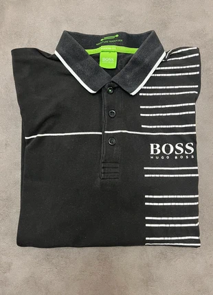 Polo Hugo Boss noir, brand: Boss, condition: Satisfactory, size: M, €5.00, €5.95 includes Buyer Protection