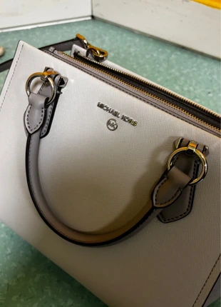 Sac à main Micheal Kors, marque: Michael Kors, état: Neuf avec étiquette, 70,00 €, 74,20 € Protection acheteurs incluse