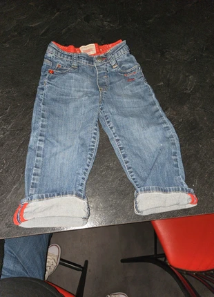 Jeans levis mixte, marke: Levi's, zustand: Sehr gut, größe: 18–24 Monate / 86, 4,00 €, 4,90 € inklusive Vinted-Käuferschutz
