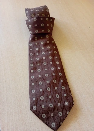 Cravatta Corneliani 100% seta idea regalo uomo, marke: Corneliani, zustand: Neu, 5,00 €, 5,95 € inklusive Vinted-Käuferschutz