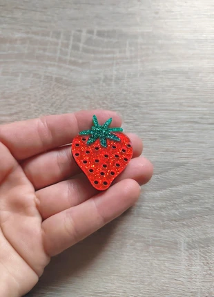 Broche fraise pailletée 😘🍒fruit pin up rétro vintage rockabilly, brand: PIN-UP, condition: New without tags, €7.00, €8.05 includes Buyer Protection Pro