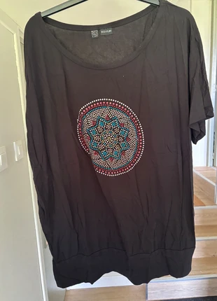 Zwart shirt met strass steentjes, brand: Bodyflirt, condition: Very good, size: 4XL / 48 / 20, €5.00, €5.95 includes Buyer Protection