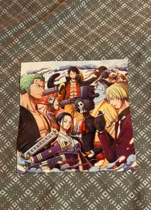 Serviette one piece, marque: One, état: Neuf sans étiquette, 1,00 €, 1,75 € Protection acheteurs incluse