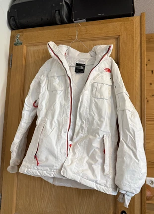 veste de ski blanche the north face, marque: The North Face, état: Très bon état, taille: S / 36 / 8, 35,00 €, 37,45 € Protection acheteurs incluse