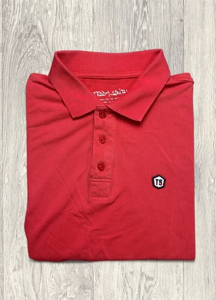 Polo rouge Teddy Smith - taille M, marque: Teddy Smith, état: Très bon état, taille: M, 4,00 €, 4,90 € Protection acheteurs incluse