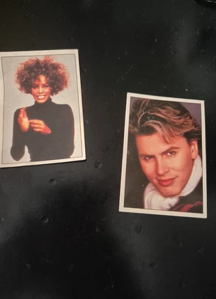 Vignettes Panini vintage 1988 – Whitney Houston & John Taylor (Salut! Collection, marque: Panini, état: Bon état, 6,00 €, 7,00 € Protection acheteurs incluse