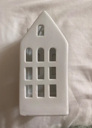 Süßes weißes Dekohäuschen (für Teelichter), staat: Nieuw zonder prijskaartje, € 14,00, € 15,40 inclusief Kopersbescherming