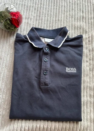Polo Hugo boss taille 10 ans en très bon état polo 3, marque: Hugo Boss, état: Très bon état, taille: 10 ans / 140 cm, 3,00 €, 3,85 € Protection acheteurs incluse