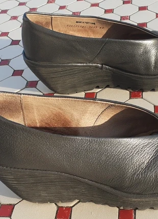 Chaussures cuir semelle compensée, marke: Fly London, zustand: Gut, größe: 40, 20,00 €, 21,70 € inklusive Vinted-Käuferschutz