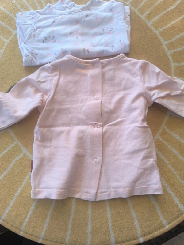Tee shirt. 1 mois 55 cm - photo numéro 3