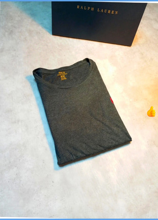 T-shirt Tee shirt Ralph Lauren gris logo brodé rouge pour homme taille M, marque: Ralph Lauren, état: Très bon état, taille: M, 24,00 €, 25,90 € Protection acheteurs (Pro) incluse