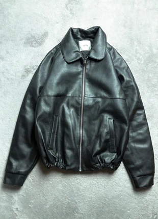 Veste/bomber/Jacket Arte en cuir noir brillant taille S, merk: Arte, staat: Heel goed, maat: S, € 260,00, € 273,70 inclusief Kopersbescherming