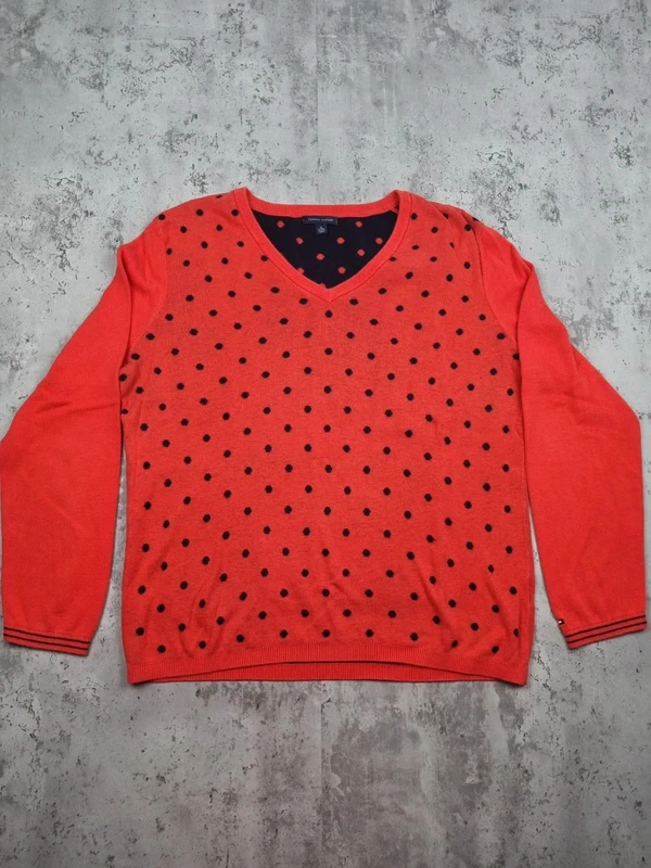 Pull col V rouge à pois noirs Tommy Hilfiger – Taille XL Femme (mesures en photos) - photo numéro 3