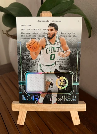 Jayson Tatum, Screenplay Jerseys (Game Worn) Numérotée /99, NOIR 23/24, marque: Panini NOIR NBA, état: Très bon état, 58,50 €, 62,13 € Protection acheteurs incluse
