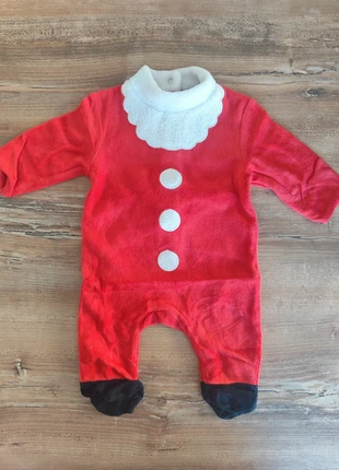 Pyjama d'hiver - père noël, marque: Kiabi, état: Très bon état, taille: 1-3 mois / 56 cm, 3,00 €, 3,85 € Protection acheteurs incluse