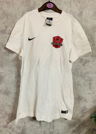 T-Shirt nike, marque: Nike, état: Très bon état, taille: M, 8,00 €, 9,10 € Protection acheteurs (Pro) incluse