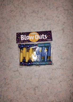 Feest toeters, merk: blowouts, staat: Goed, maat: Universeel, € 1,00, € 1,75 inclusief Kopersbescherming