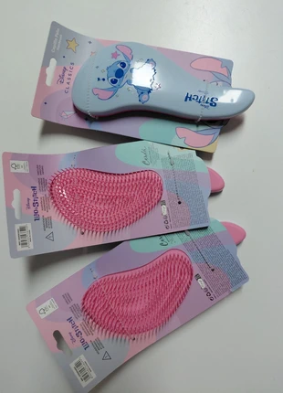 Conjunto 3 escovas Stitch- Escova cabelo menina. Produto licenciado pela Disney. Novo, original, marca: Disney, estado: Novo com etiquetas, €10.00, €11.20 inclui Proteção do Comprador