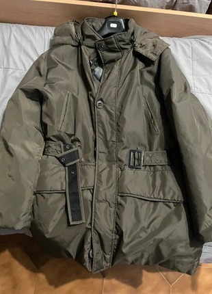 giubbotto lungo cachi, merk: De Blasio, staat: Heel goed, maat: L, € 12,00, € 13,30 inclusief Kopersbescherming