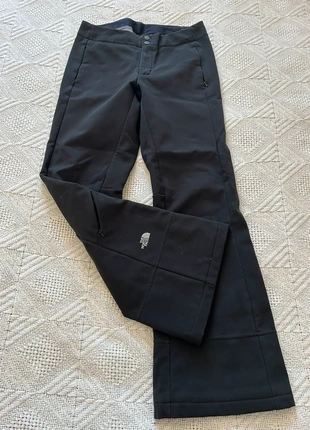 Incroyable Pantalon ski snoga noir the north face taille S, marque: The North Face, état: Très bon état, taille: S / 36 / 8, 120,00 €, 126,70 € Protection acheteurs incluse