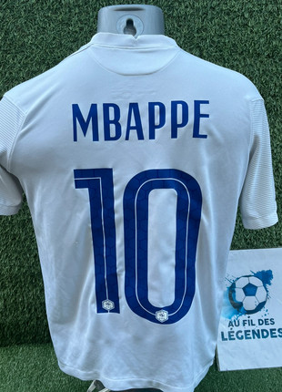 Maillot Mbappé équipe de France, marque: Nike, état: Très bon état, taille: XS, 60,00 €, 63,70 € Protection acheteurs (Pro) incluse