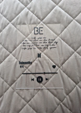 Kpop BTS music plaque, merk: BTS, staat: Heel goed, € 2,00, € 2,80 inclusief Kopersbescherming