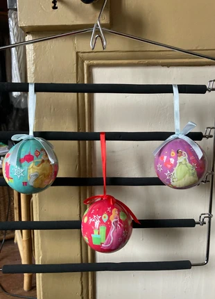 Lot de 3 boules de Noël, merk: Disney, staat: Heel goed, € 1,80, € 2,59 inclusief Kopersbescherming