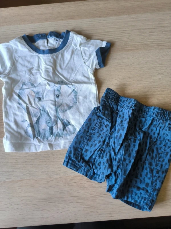 Lot de deux ensembles été 6 mois - photo numéro 3
