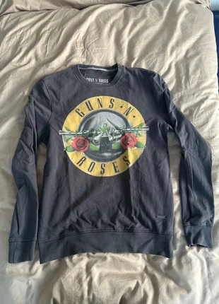 Grijze sweater Rockerbox, marque: Rockerbox, état: Bon état, taille: XS, 8,00 €, 9,10 € Protection acheteurs incluse