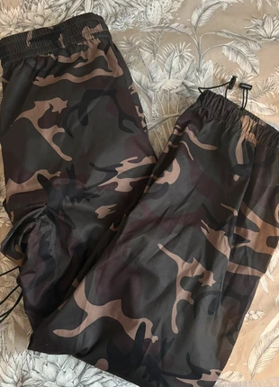 Pantalon cargo militaire, marke: Shein, zustand: Neu, größe: L, 5,00 €, 5,95 € inklusive Vinted-Käuferschutz