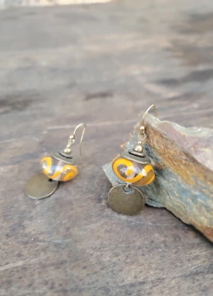 Boucles d'oreilles rétro verre orange et laiton, marque: Fait Main, état: Neuf sans étiquette, 11,60 €, 12,88 € Protection acheteurs incluse