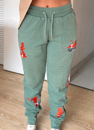 Jogging Ripndip vert rouge S, marque: Ripndip, état: Très bon état, taille: S, 39,00 €, 41,65 € Protection acheteurs incluse