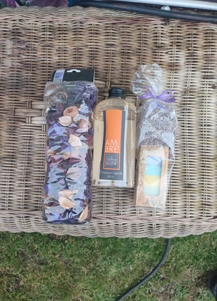 Ensemble parfumé, marque: Le Comptoir de la Bougie, état: Neuf avec étiquette, 7,00 €, 8,05 € Protection acheteurs incluse