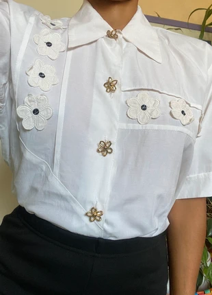 Belle chemise vintage à fleurs, brand: Vintage, condizioni: Ottime, taglia: L / IT 44 / EU 40, €16.00, €17.50 include la Protezione acquisti