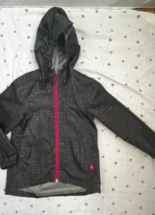 Veste de pluie Décathlon - 5/6 ans, marke: Quechua, zustand: Sehr gut, größe: 5 Jahre / 110, 6,00 €, 7,00 € inklusive Vinted-Käuferschutz