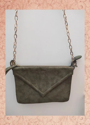 🇪🇸Bolso de sobre de ante de Zara🇫🇷Sac enveloppe en daim Zara, marque: Zara, état: Très bon état, 11,00 €, 12,25 € Protection acheteurs incluse