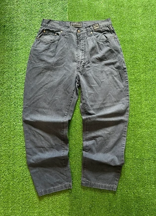 Pantalón vaquero Versace Vintage grisazulado- talla 38, merk: Versace Jeans, staat: Heel goed, maat: W28 | FR 38, € 29,50, € 31,68 inclusief Kopersbescherming