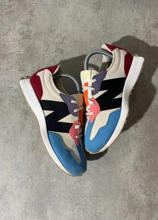 Chaussures New Balance 327 multicolores | Taille 38, marke: New Balance, zustand: Sehr gut, größe: 38, 49,90 €, 53,10 € inklusive Vinted-Käuferschutz