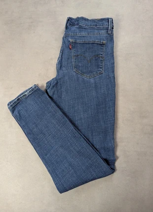 Jean Levi's 311 shaping skinny FR40 / L26JL1975, marke: Levi's, zustand: Sehr gut, größe: L / 40 / 12, 20,90 €, 22,65 € beinhaltet Vinted-Käuferschutz Pro