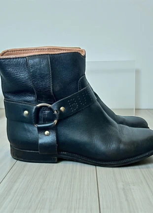 Buttero Laarzen Maat 37 Zwart Leer Western Motor Style, marque: Buttero, état: Bon état, taille: 37, 40,00 €, 42,70 € Protection acheteurs (Pro) incluse