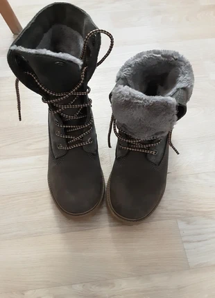 Grauer damen winterboot gr.37, marque: Landrover, état: Très bon état, taille: 37, 11,00 €, 12,25 € Protection acheteurs incluse