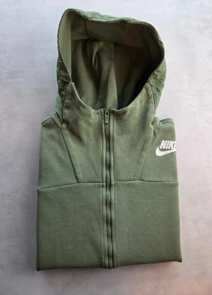 nike hoodie zip xs kaki capuche full zip logo vintage streetwear, marca: Nike, estado: Muito bom, tamanho: XS / 34 / 6, €14.00, €15.40 inclui Proteção do Comprador