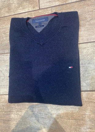 Pull | Sweat En Col V Tommy Hilfiger Bleu Taille L, brand: Tommy Hilfiger, condition: Very good, size: L, €10.00, €11.20 includes Buyer Protection